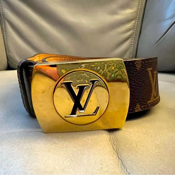 Louis Vuitton | Accessories | Louis Vuitton Monogram Canvas  display picture 3